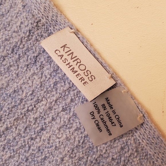 100% cashmere baby cable knit Kinross scarf - Picture 2 of 4